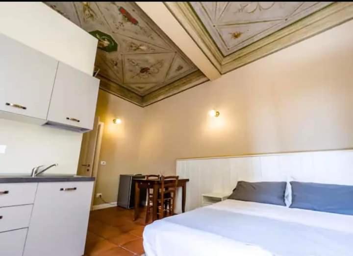 San Petronio Room And Suite Rooms - By Bolognacentro Luxuryh Room photo